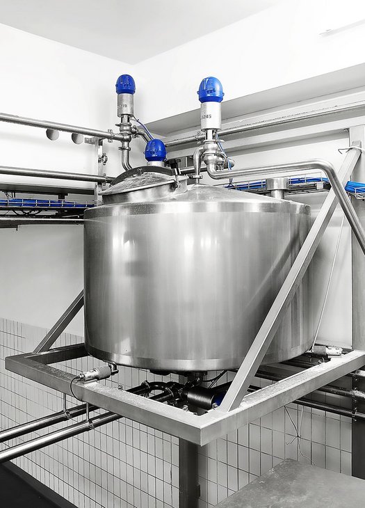 Eilersen ATEX load cells for weighing vessels in food and pharma applications