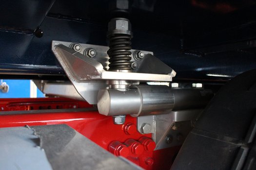 Flexible mounting of Eilersen load cells on truck with an Eilersen chassis mounted weighing system