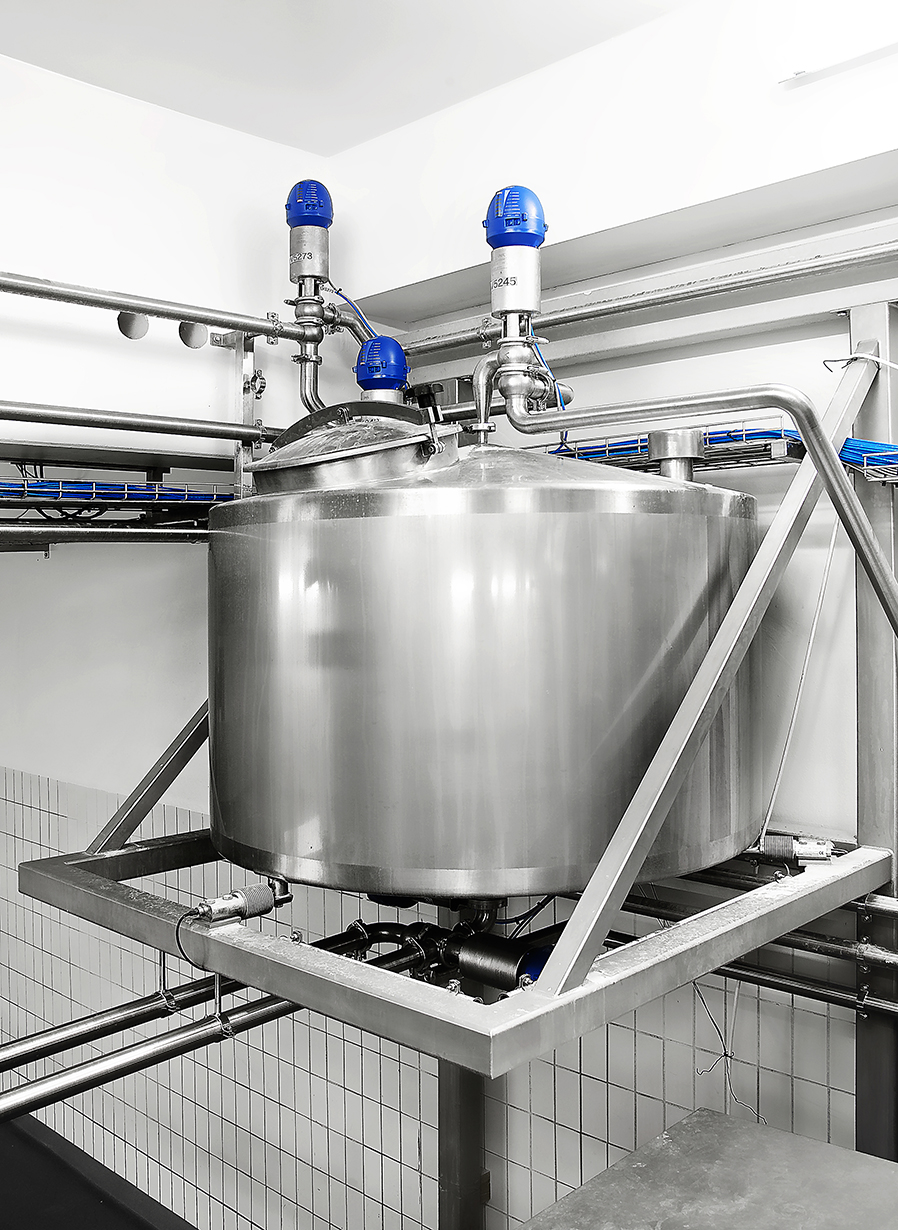 Eilersen ATEX load cells for weighing vessels in food and pharma applications